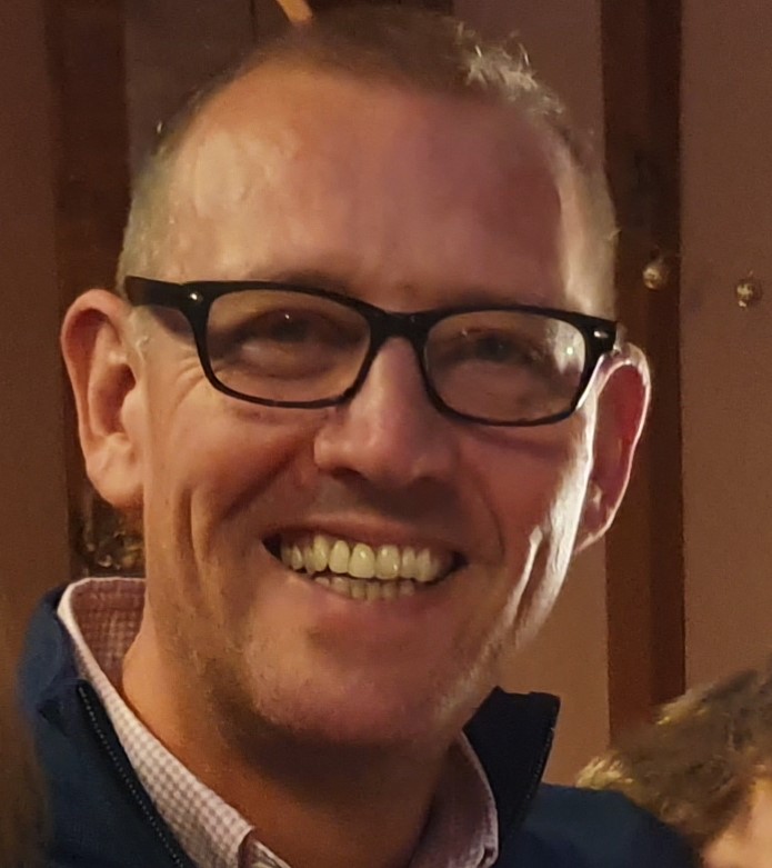 Photo of Councillor Carl Blakeley